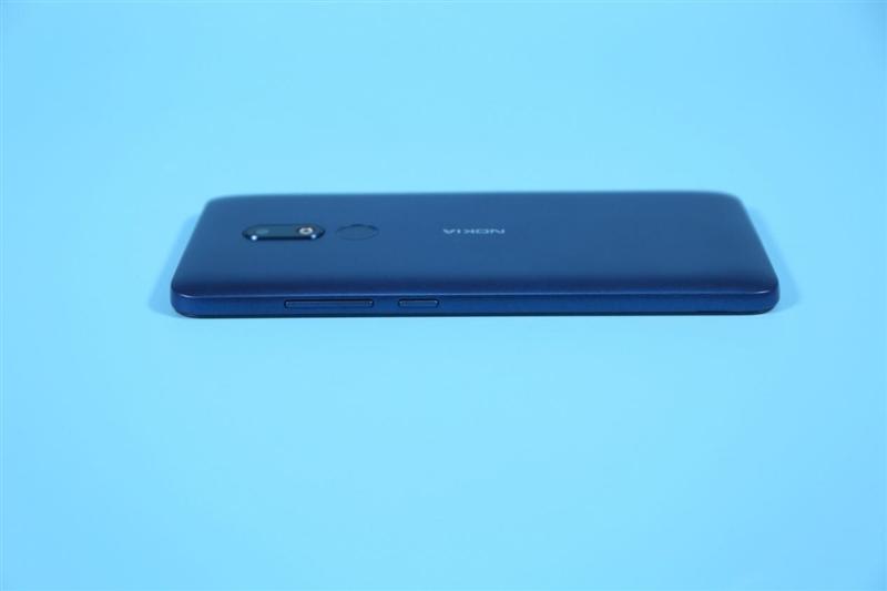 诺基亚NOKIAC3(诺基亚nokia7plus参数)