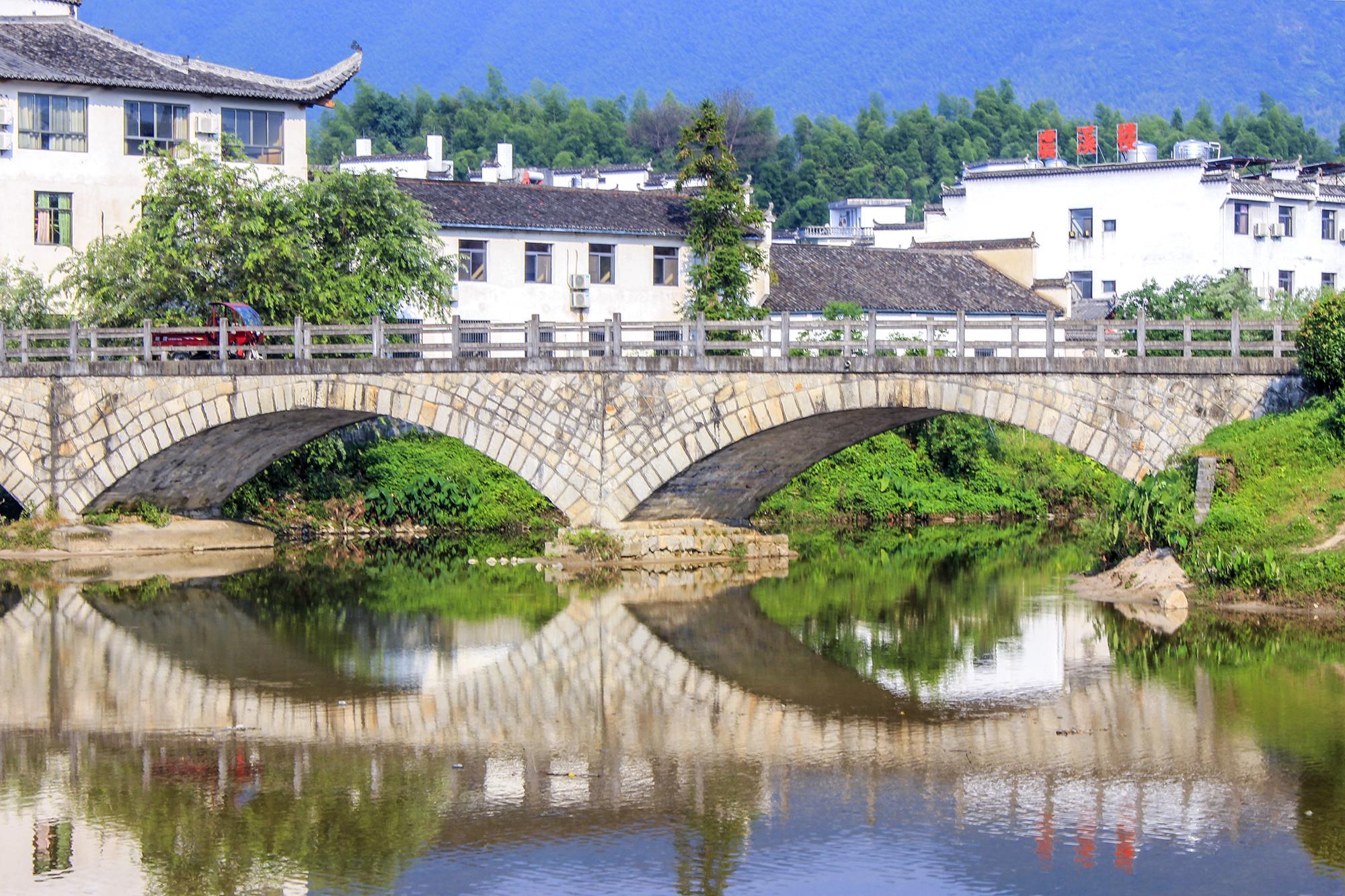 皖南古村落在哪个城市(皖南最有名的村落)