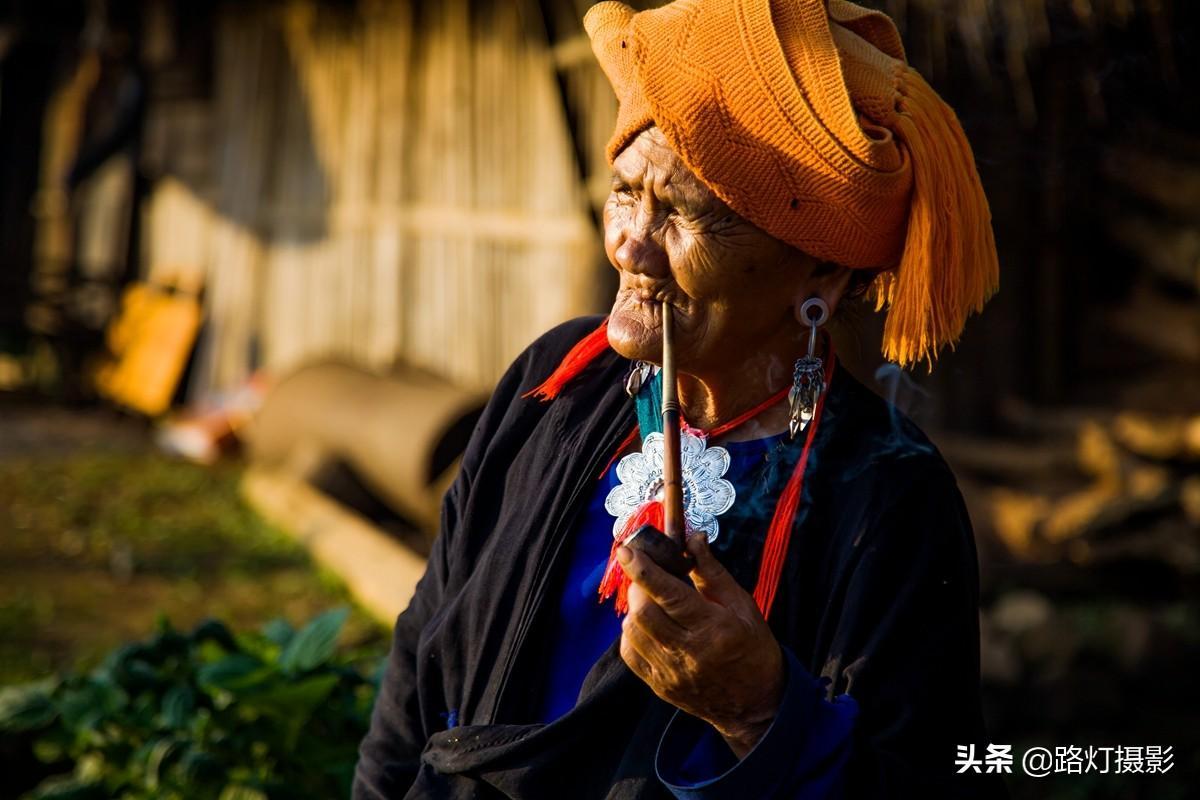 中国最后一个原始部落在哪里（云南省原始部落女人住树上）