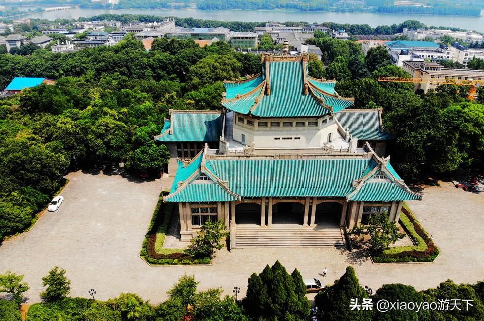 武汉大学必去十大景点介绍（武汉大学校内最值得看的景点）