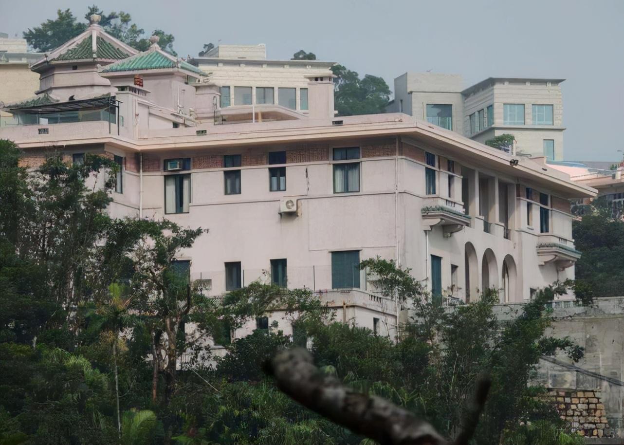 香港何东花园面积多大（香港何东花园重建图片及现状）