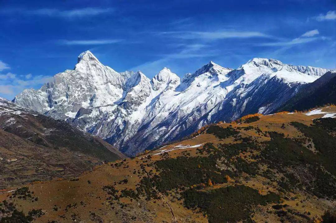 看雪山去哪个比较好（中国最美十大雪山排名）