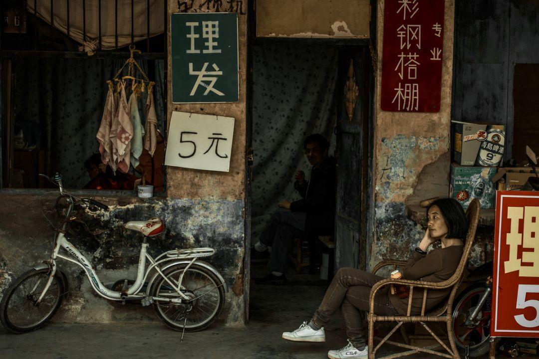 深圳美发学校哪家好(深圳头疗培训机构)